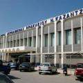 Ρώσος επιβάτης πτήσης τσάρτερ μεταφέρθηκε στο ΠΑΓΝΗ