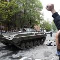 Στους 15 ανέρχονται οι νεκροί στρατιώτες στην ανατολική Ουκρανία
