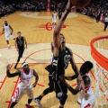 antetokounmpo_houston.jpg