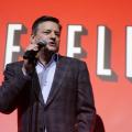 τεντ σαράντος netflix