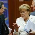 Μέρκελ: Η ποσοτική χαλάρωση της ΕΚΤ δεν δικαιολογεί την επιβράδυνση των μεταρρυθμίσεων