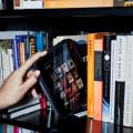 Τα παραδοσιακά βιβλία κερδίζουν τα σύγχρονα e- readers