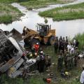 bus-accident-l.jpg