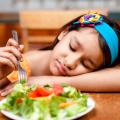 child-refusing-to-eat-food.jpg
