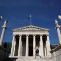 Δυστυχισμένες χώρες: Σε ποια θέση είναι η Ελλάδα; 