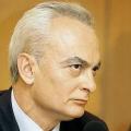 Πέθανε ο δημοσιογράφος Τριαντάφυλλος Δραβαλιάρης