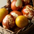 easter_eggs_with_natural_color_2_1_of_1.jpg