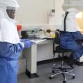 Εξαντλήθηκαν τα αποθέματα φαρμάκων για τον ιό Έμπολα