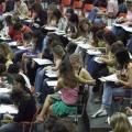 Ποιοι δικαιούνται το φοιτητικό επίδομα των 1.000 ευρώ