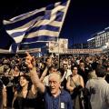 Βloomberg: Η τρόικα που πρέπει να φοβάται η Ελλάδα