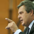 Ο Καμμένος, η πεθερά του και το εξοχικό