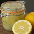 DIY:Σπιτικό scrub για τα μαύρα στίγματα