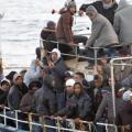 Ακυβέρνητο σκάφος με 200 μετανάστες δυτικά της Πύλου