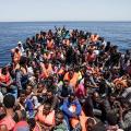 migrants-1_3319786b.jpg