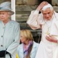 Τον Απρίλιο η συνάντηση του πάπα Φραγκίσκου με τη βασίλισσα Ελισάβετ