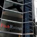 Η Fitch προειδοποιεί με υποβάθμιση του ελληνικού αξιόχρεου