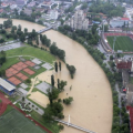 Βοσνία - Ερζεγοβίνη: Μετά τις πλημμύρες ήρθαν οι λεηλασίες και οι αυξήσεις τιμών