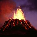 Ένα από τα πιο ενεργά ηφαίστεια του κόσμου (φωτογραφίες)
