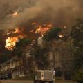 Oι Καλιφορνέζοι επιστρέφουν σπίτια τους μετά τις πυρκαγιές
