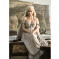 Η τηλεοπτική Queen Khaleesi .. σε μια πολύ ενδιαφέρουσα έκδοση.