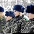 &quot;Γυναικεία υπόθεση&quot; θέλουν το στρατό στη Μόσχα