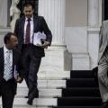 Νέα σύσκεψη στο Μαξίμου ενόψει της αναχώρησης για το Παρίσι