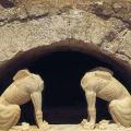 Οι αρχαιoλόγοι θέτουν ως πρώτο στόχο την συντήρηση του ταφικού μνημείου