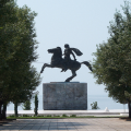 άγαλμα του Μεγάλου Αλεξάνδρου, στη Νέα Παραλία της Θεσσαλονίκης