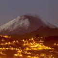 volc-n-cotopaxi-no-re-18096181-800x533.jpg