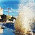 Θεσσαλονίκη: Προβλήματα από τους ισχυρούς ανέμους