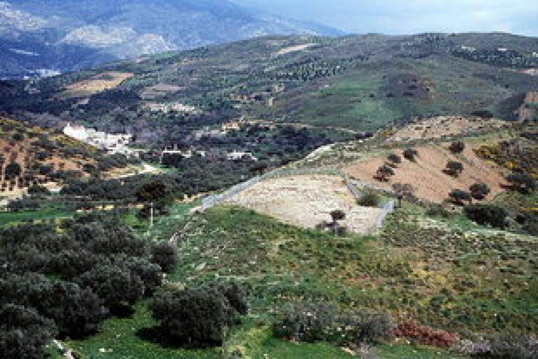 Αυτοκίνητο βρέθηκε σε γκρεμό στον Κερατόκαμπο της Βιάννου. Νεκρός ο οδηγός του