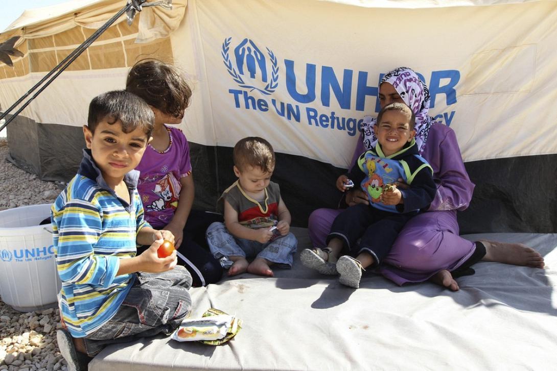 120928-syria-refugees-jordan-hmed.jpg
