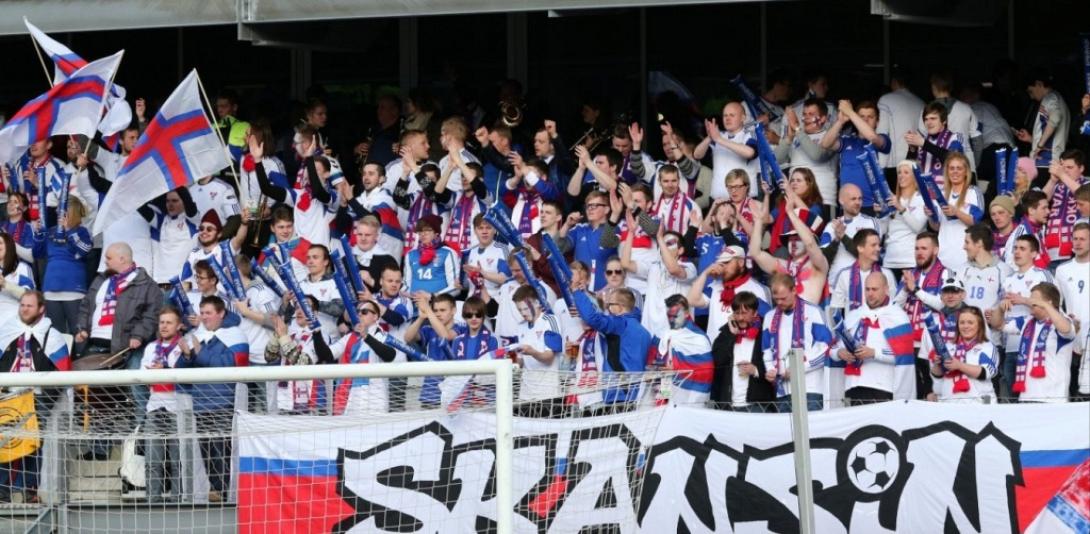 Νησιά Φερόε, γήπεδο