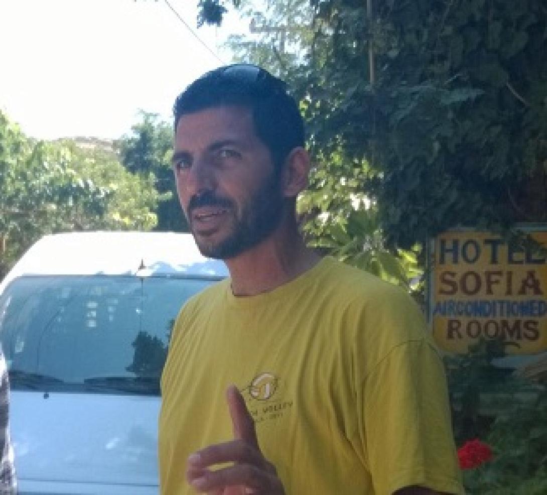 κωστής αλεβιζάκης