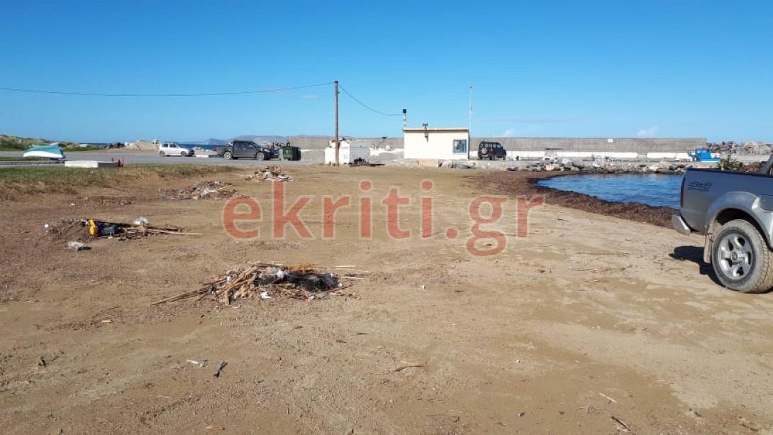 Λιμανακι στις γουρνες