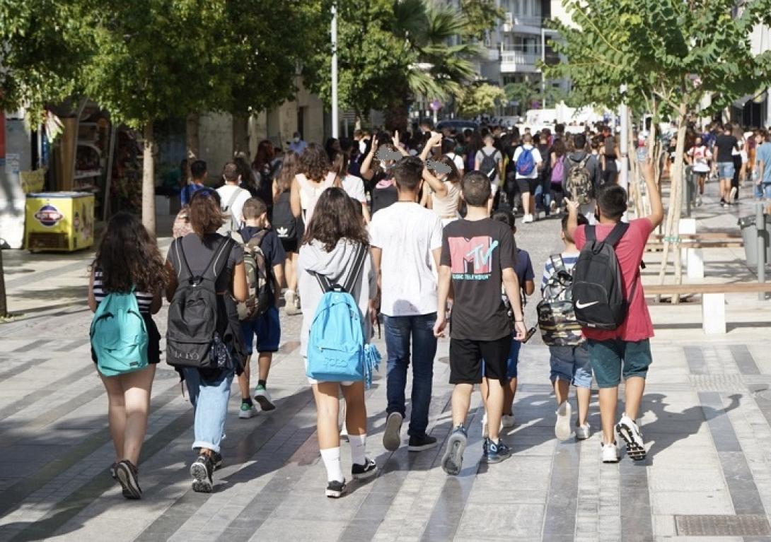 Πορεία μαθητών στο κέντρο του Ηρακλείου