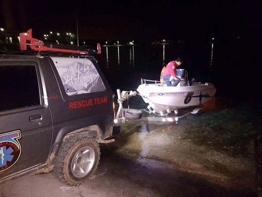 Φωτογραφία από εθελοντές διασώστες Ευβοίας τη νύχτα των ερευνών