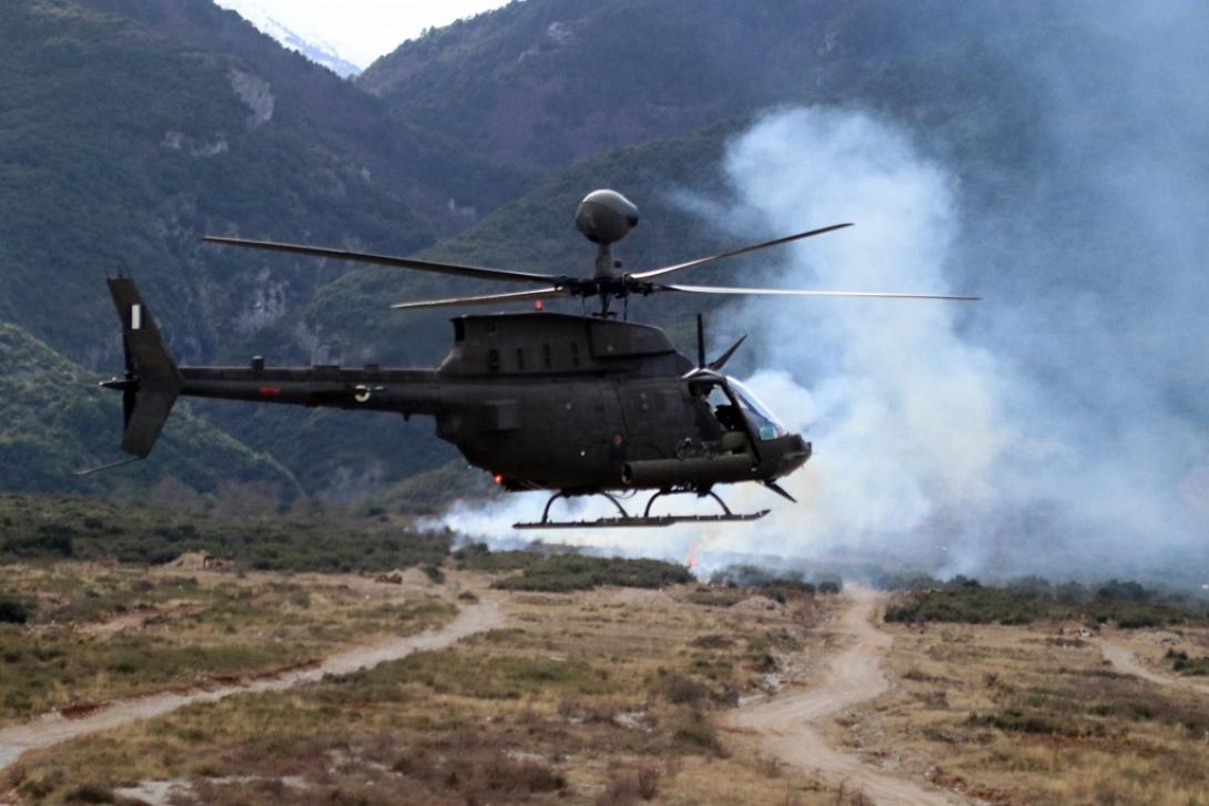 Τα ελικόπτερα εκτέλεσαν τις πρώτες επιχειρησιακές τους βολές.