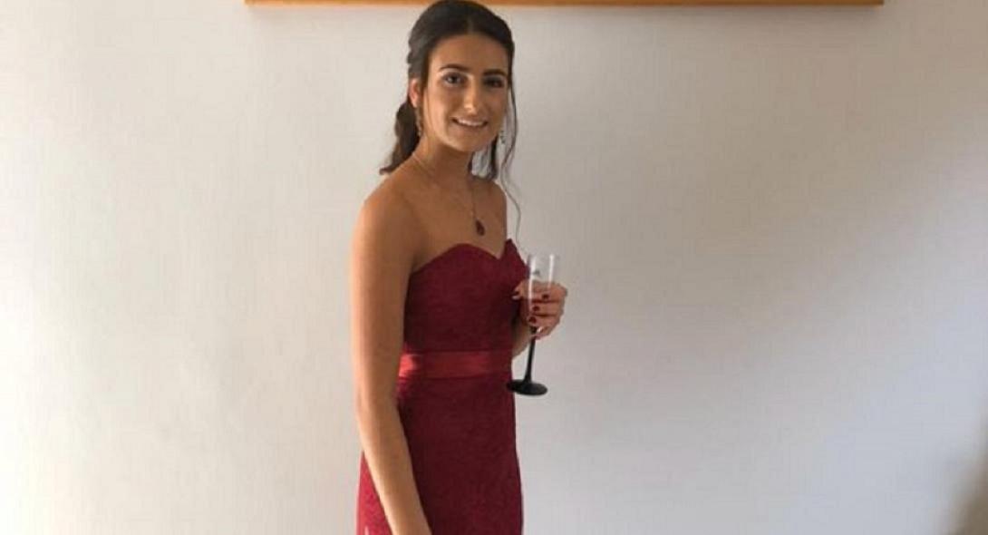 Η 18χρονη Τζούλι Κρόου.jpg