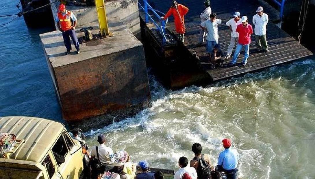 Ινδονησία: Εντοπίστηκαν 23 αγνοούμενοι επιβάτες του τουριστικού σκάφους