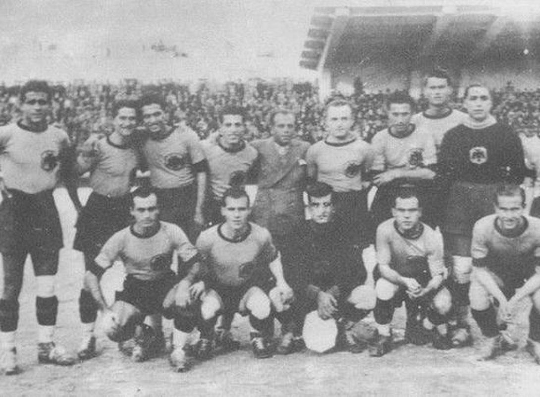 1940_football.jpg