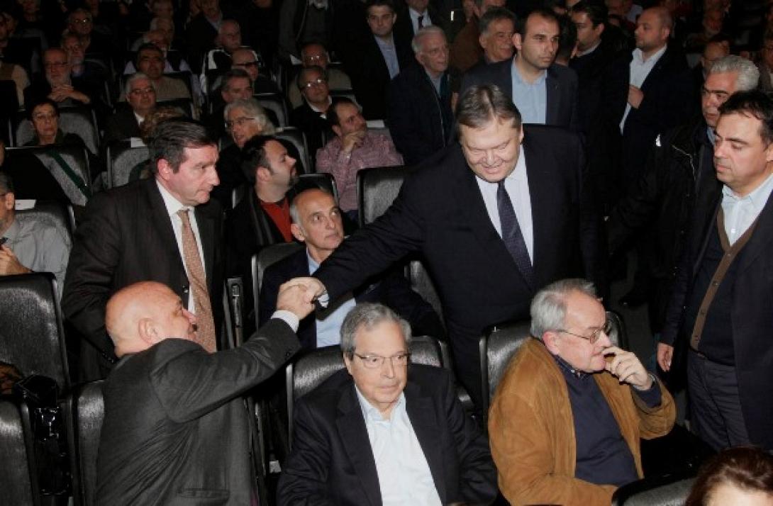 Ξεκίνησαν οι διεργασίες για τη συνδιάσκεψη ΠΑΣΟΚ - &quot;58&quot; 