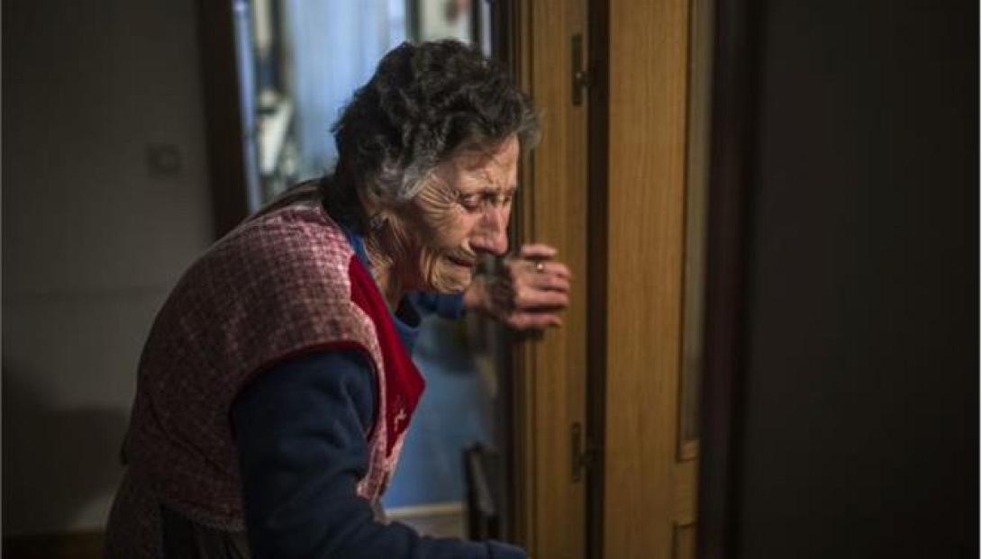 Συγκίνηση στην Ισπανία από την έξωση σε μία 85χρονη