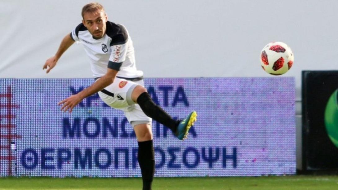 Θανάσης ντίνας