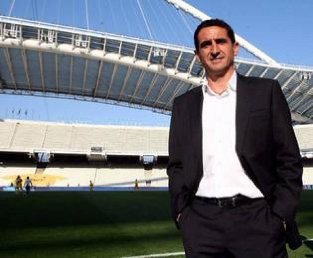 Σενάρια για Μανόλο Χιμένεθ στην Εθνική