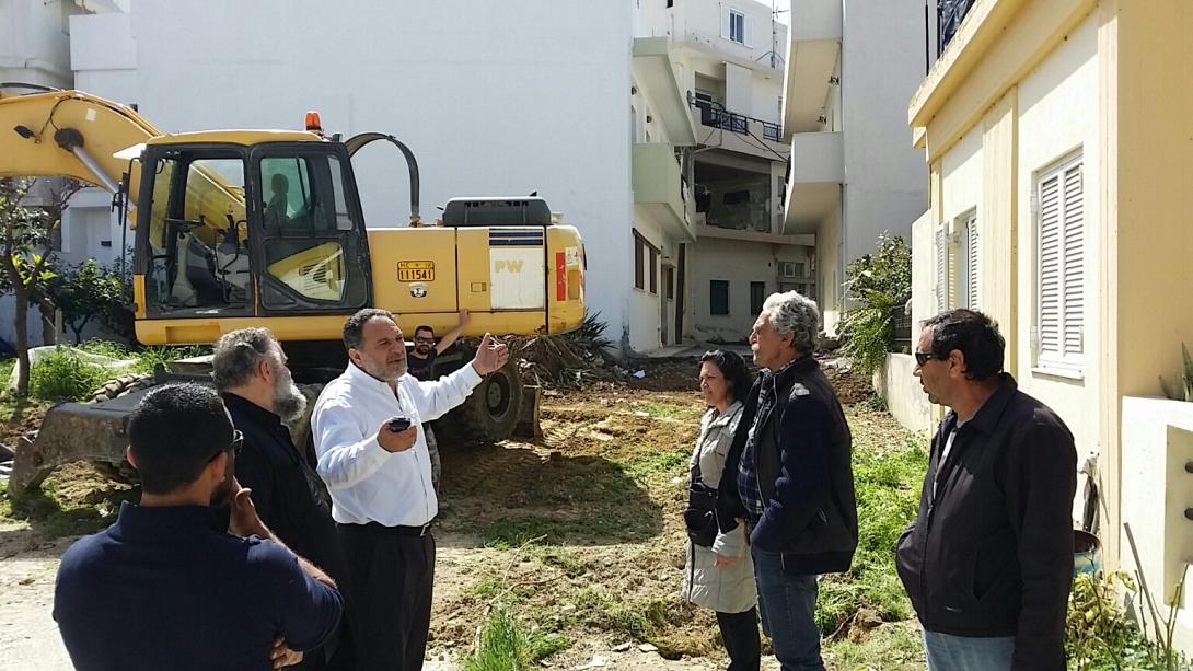 Ξεκίνησε η διάνοιξη στη συμβολή των οδών Ιωνίας και Γκύζη στο Ηράκλειο