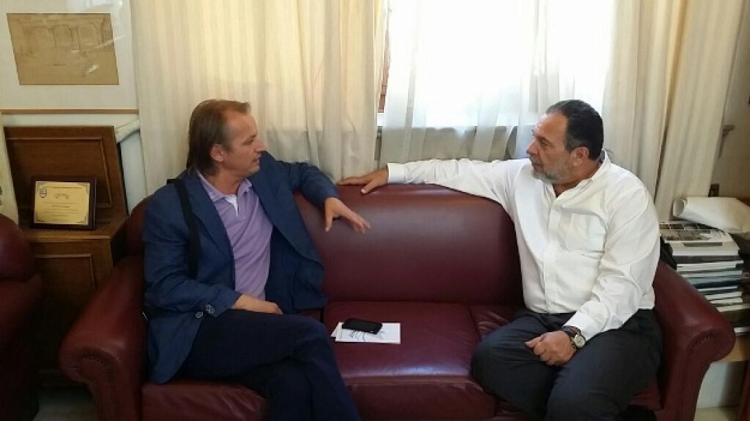 Συνάντηση Δημάρχου Ηρακλείου με υπ.Ευρωβουλευτή "ΕΛΙΑ" Ν.Τσολακίδη