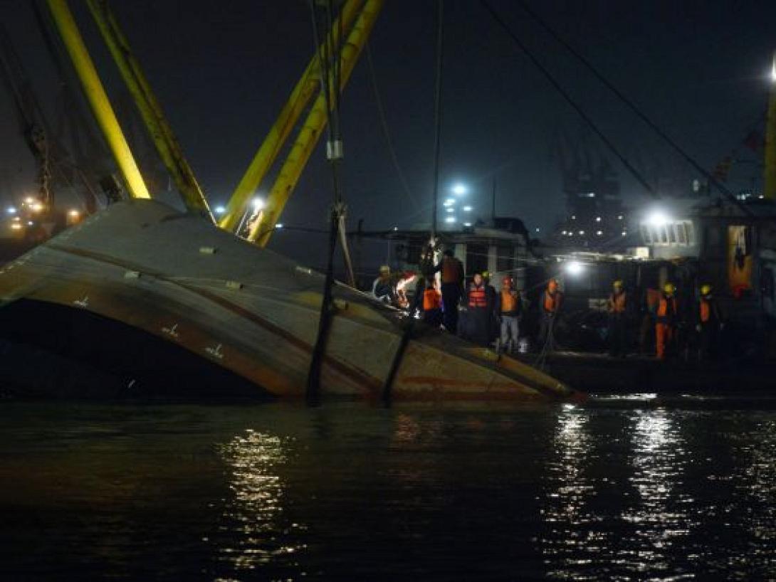 Κίνα: Δεκάδες νεκροί από τη βύθιση πλοίου στον ποταμό Γιανγκτσέ