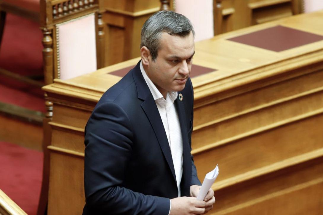 Χάρης Μαμουλάκης