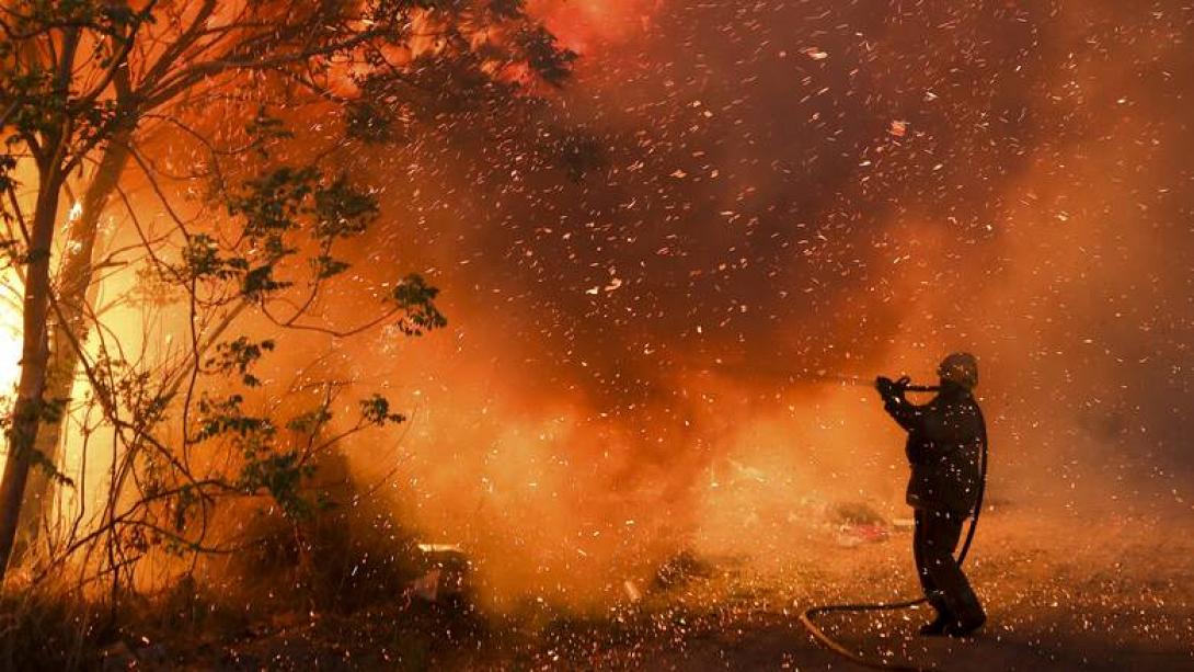 Γιγαντιαίες πυρκαγιές μαίνονται στην Αργεντινή 
